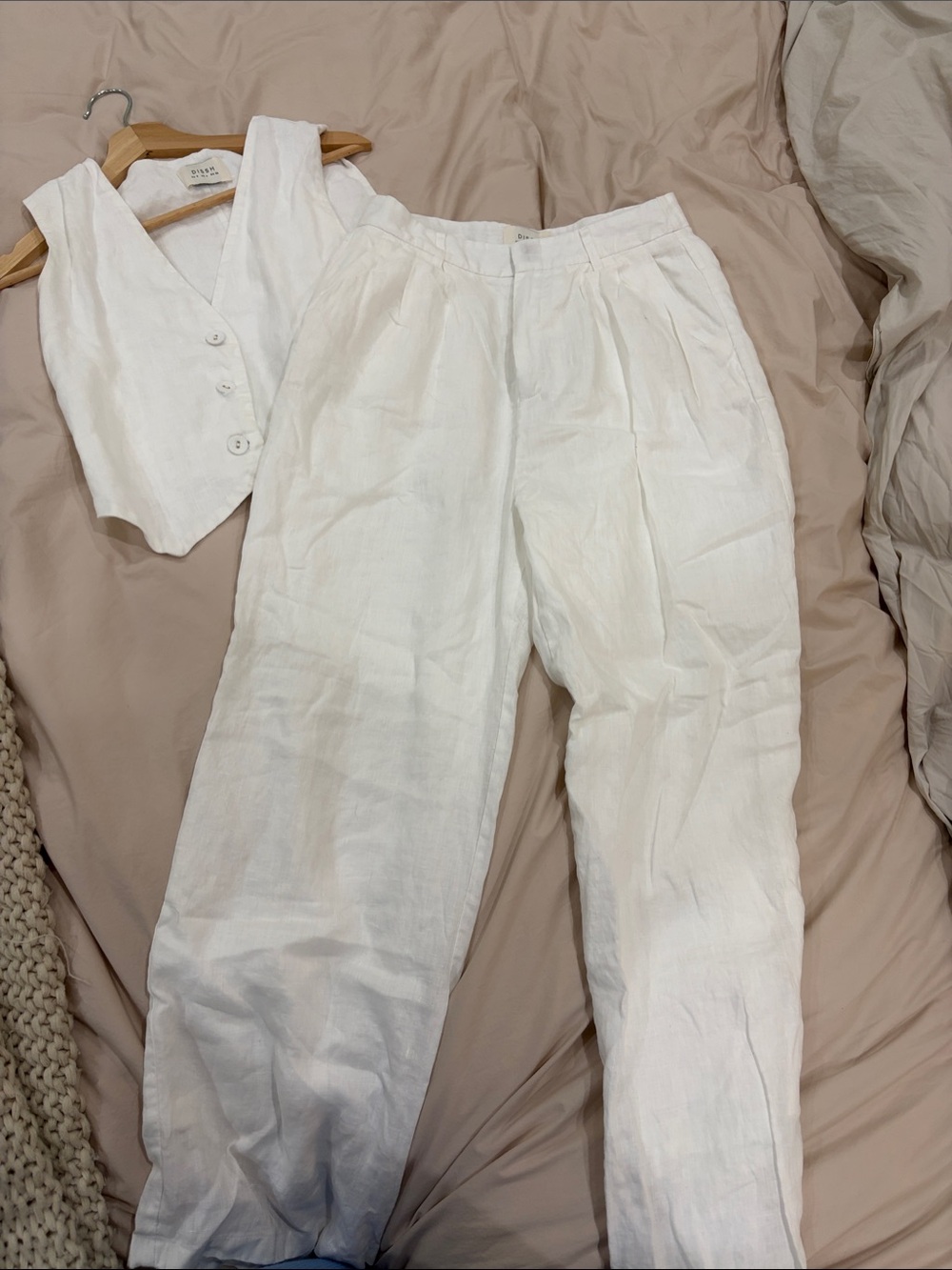 White Linen DISSH Pant set